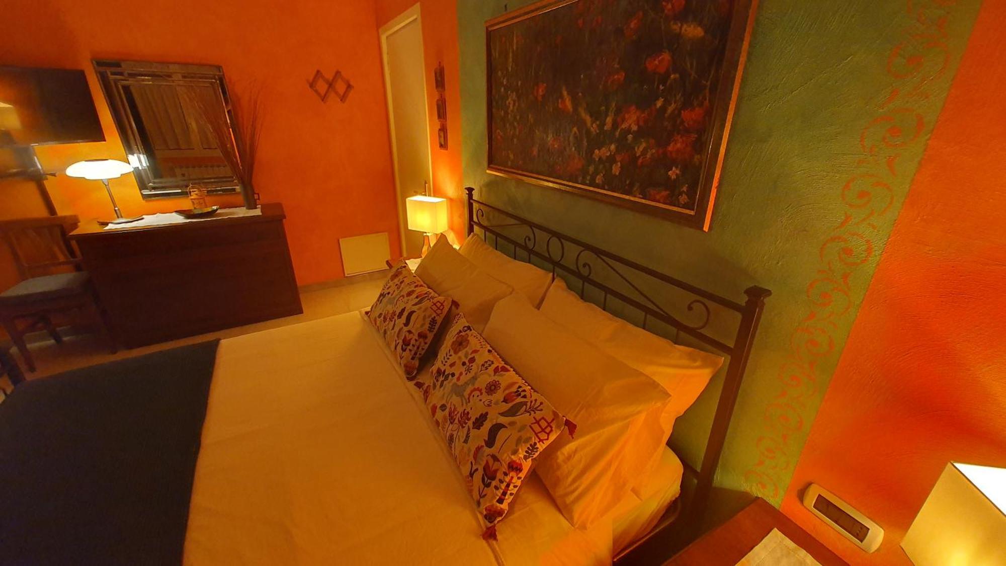 Lilli Urban Garden - Private Garden And Reserved Free Parking In Detached House Surrounded By The Greenery Of