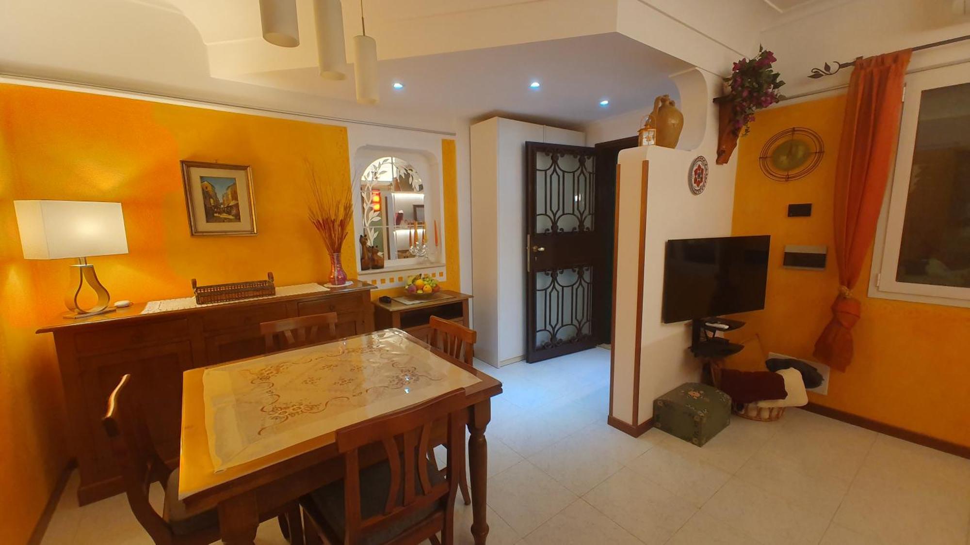 Lilli Urban Garden - Private Garden And Reserved Free Parking In Detached House Surrounded By The Greenery Of Apartamento *