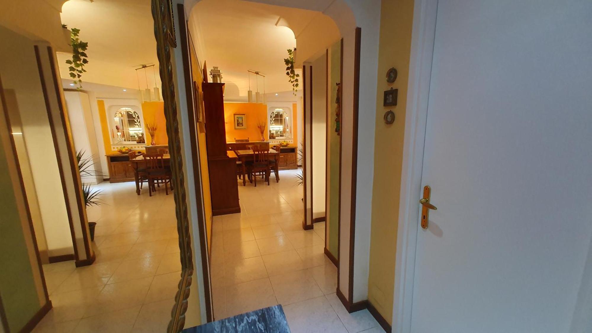 Lilli Urban Garden - Private Garden And Reserved Free Parking In Detached House Surrounded By The Greenery Of Appartamento *