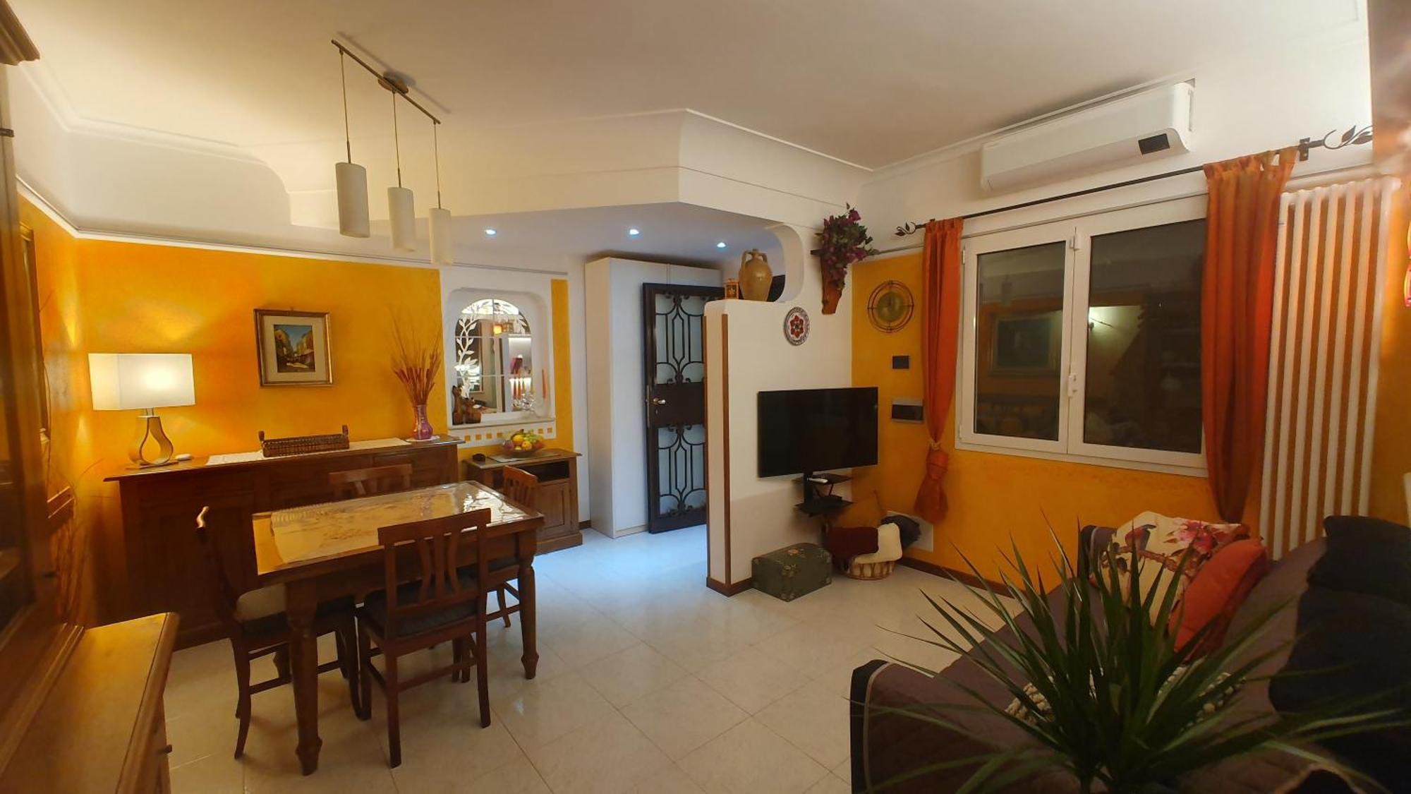 Appartamento Lilli Urban Garden - Private Garden And Reserved Free Parking In Detached House Surrounded By The Greenery Of Roma