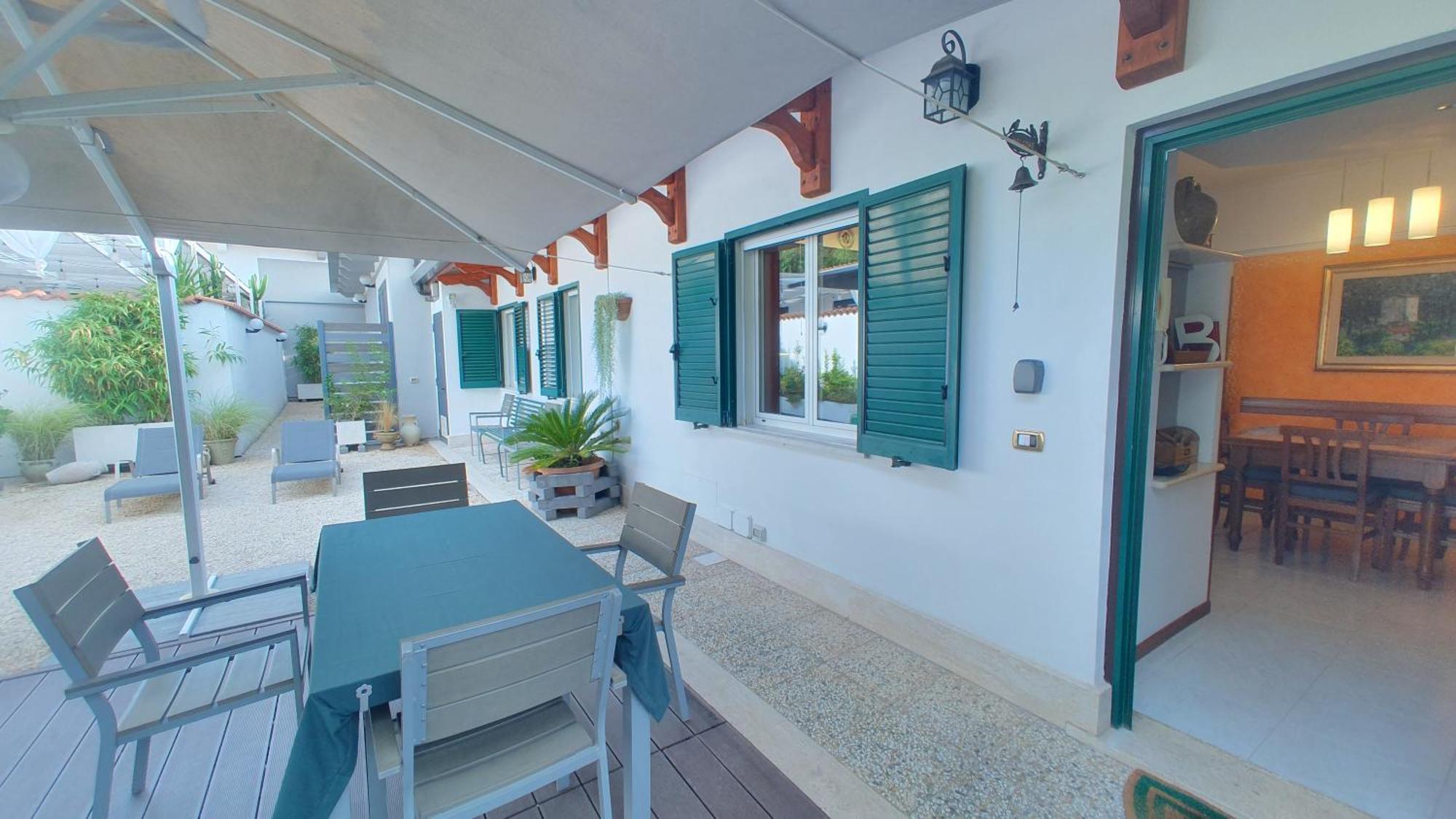 Lilli Urban Garden - Private Garden And Reserved Free Parking In Detached House Surrounded By The Greenery Of