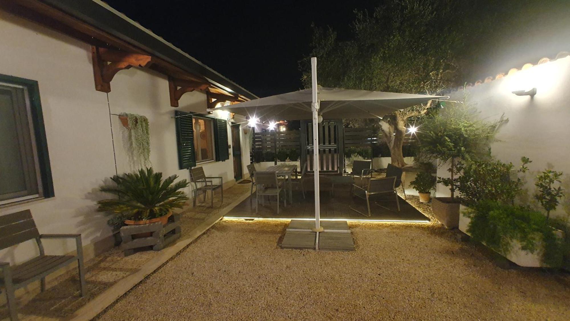 Appartamento Lilli Urban Garden - Private Garden And Reserved Free Parking In Detached House Surrounded By The Greenery Of *